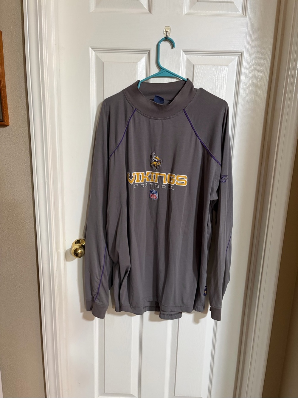 Reebok Long Sleeve